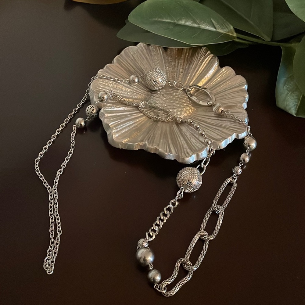 Silver necklace